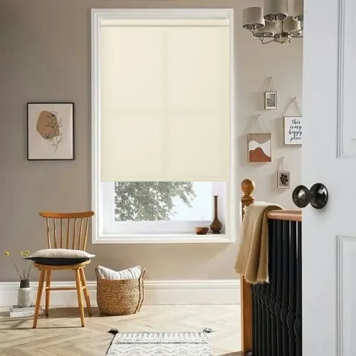 Tamsinella Warmth Roller Blind | Blinds.Online