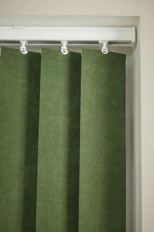 Windsor Vine Vertical Blind | Blinds.Online